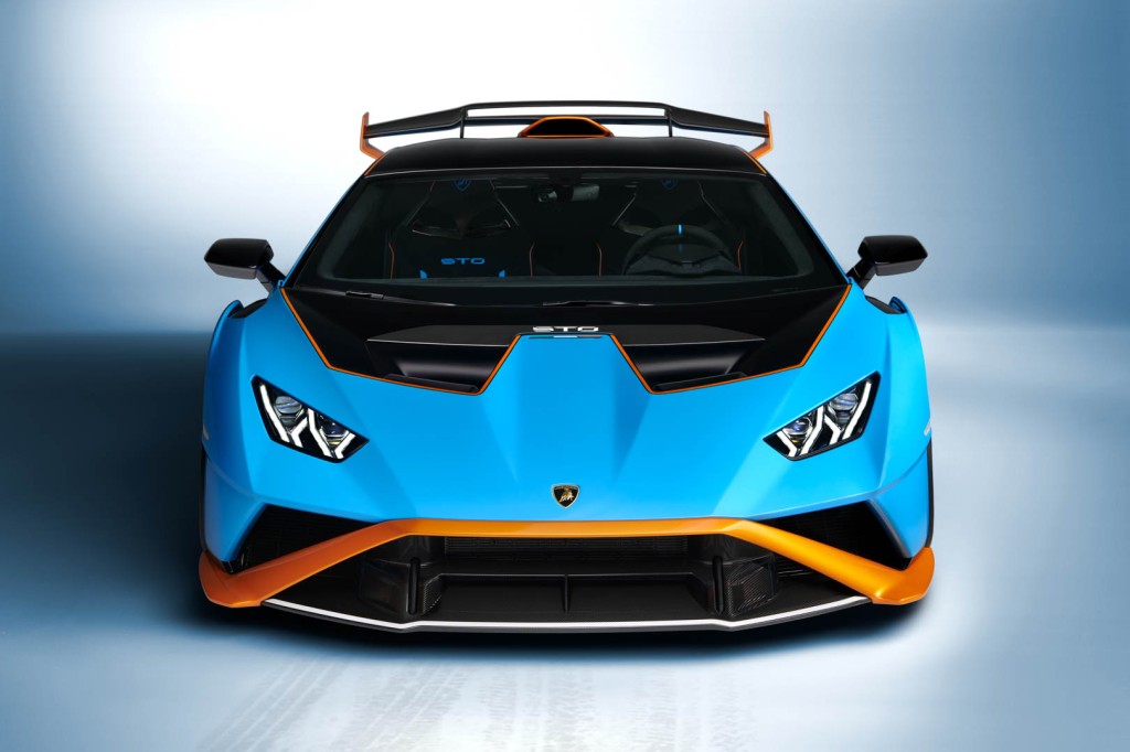 Lamborghini Goes Hardcore With the Huracan STO – DRIVERS COLLECTIVE